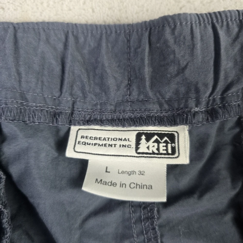 REI Hiking Pants Mens Large Lx32 Blue  Convertible Cargo Hiking Pants
